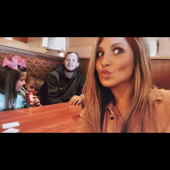 •MEET YOUR POSHER• - Picture 2 of 2